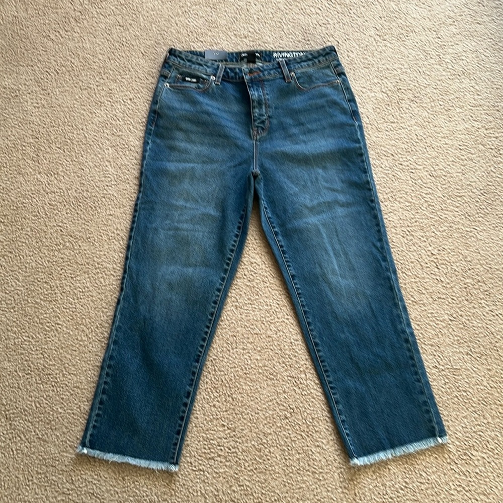 DKNY RIVINGTON SLIM STRAIGHT CROP JEAN SIZE 10